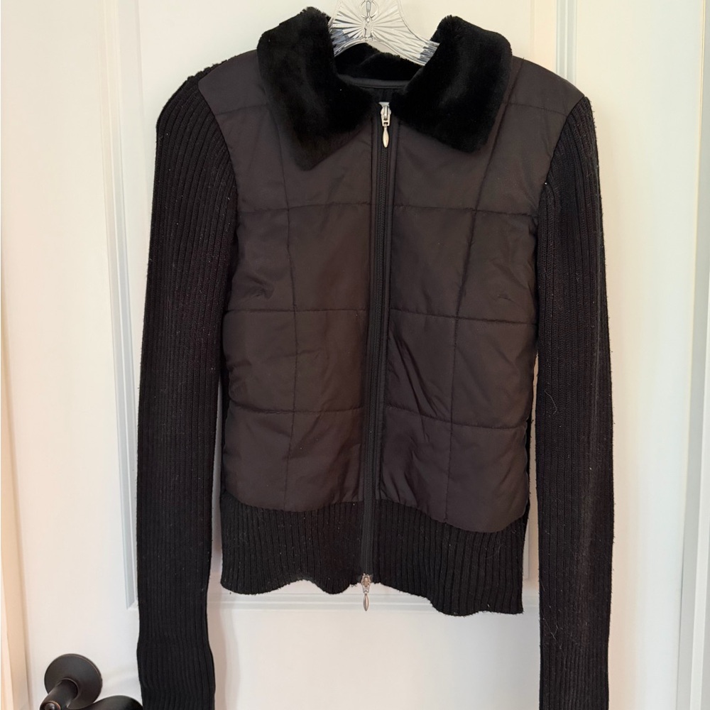White House Black Market Black Quilted Puffer Jacket knit sleeves and back